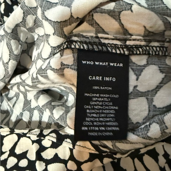 Who What Wear Blouse - Picture 10 of 12